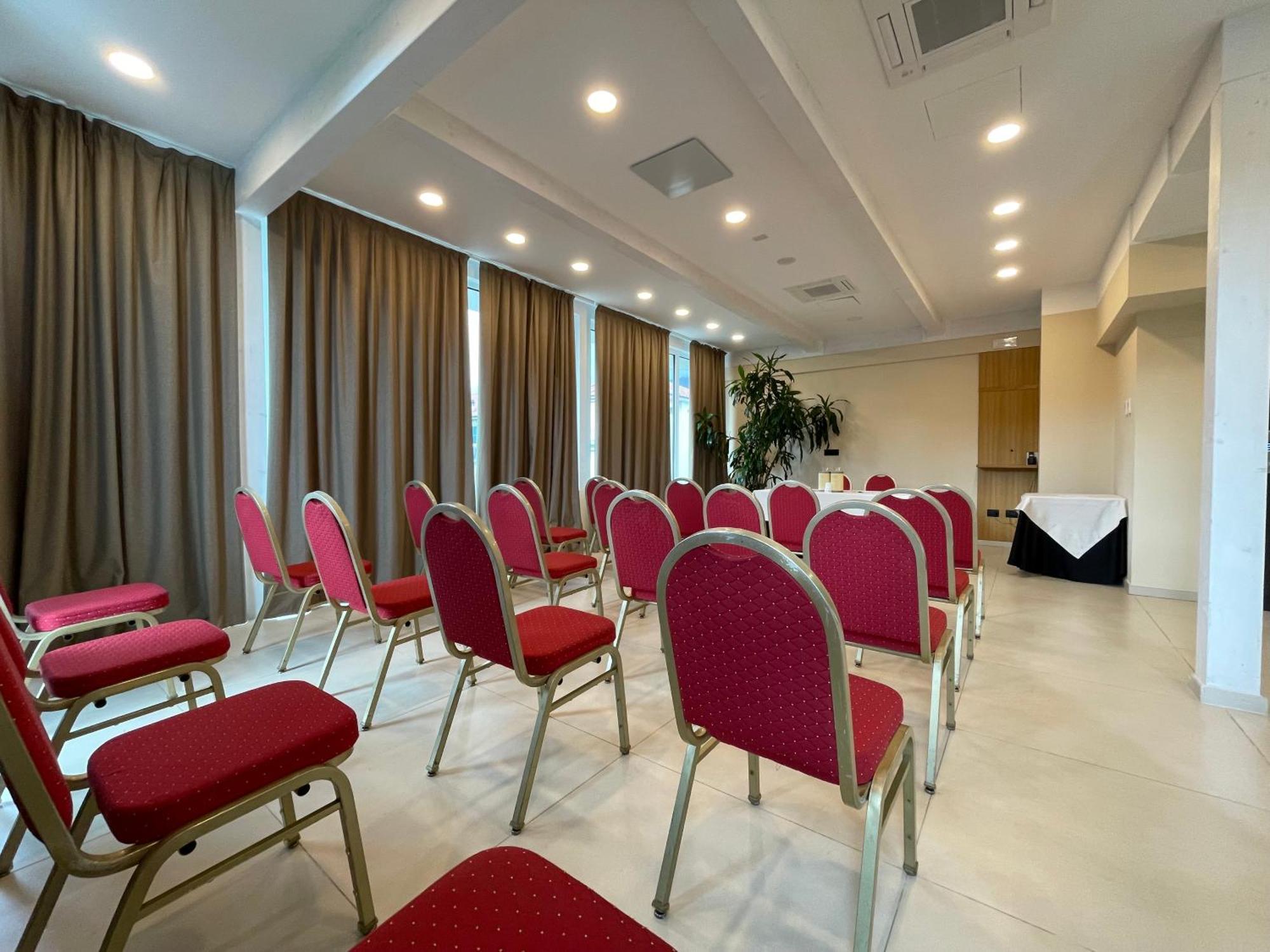 Poggio Hotel Arenzano Buitenkant foto